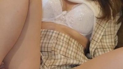 FC2-PPV-1860579 - [무수정] 산뜻한 속옷 차림에 엉덩이 큰 호텔 영업사원에게 파이