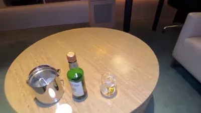 주인을 섬기는 선월이